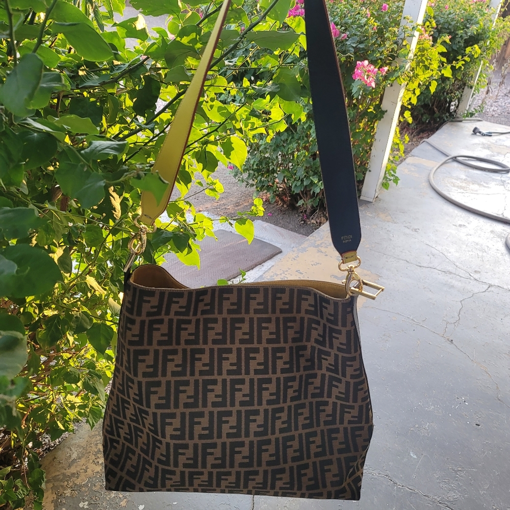 Fendi Brown and Yellow Bag - Picture 6 of 16
